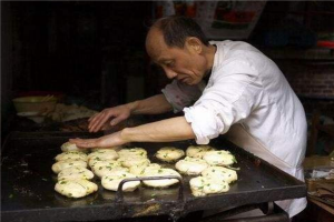 魔都著名街头小吃排名 阿大葱油饼与上海生煎均上榜