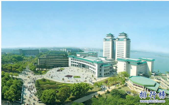 武汉市大学排名2018：盘点武汉最好的大学武大位居榜首